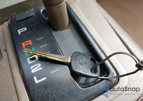 1996 Toyota Camry Dx/Le/Xle z USA, uszkodzony, nr VIN 4T1BG12K5TU916321